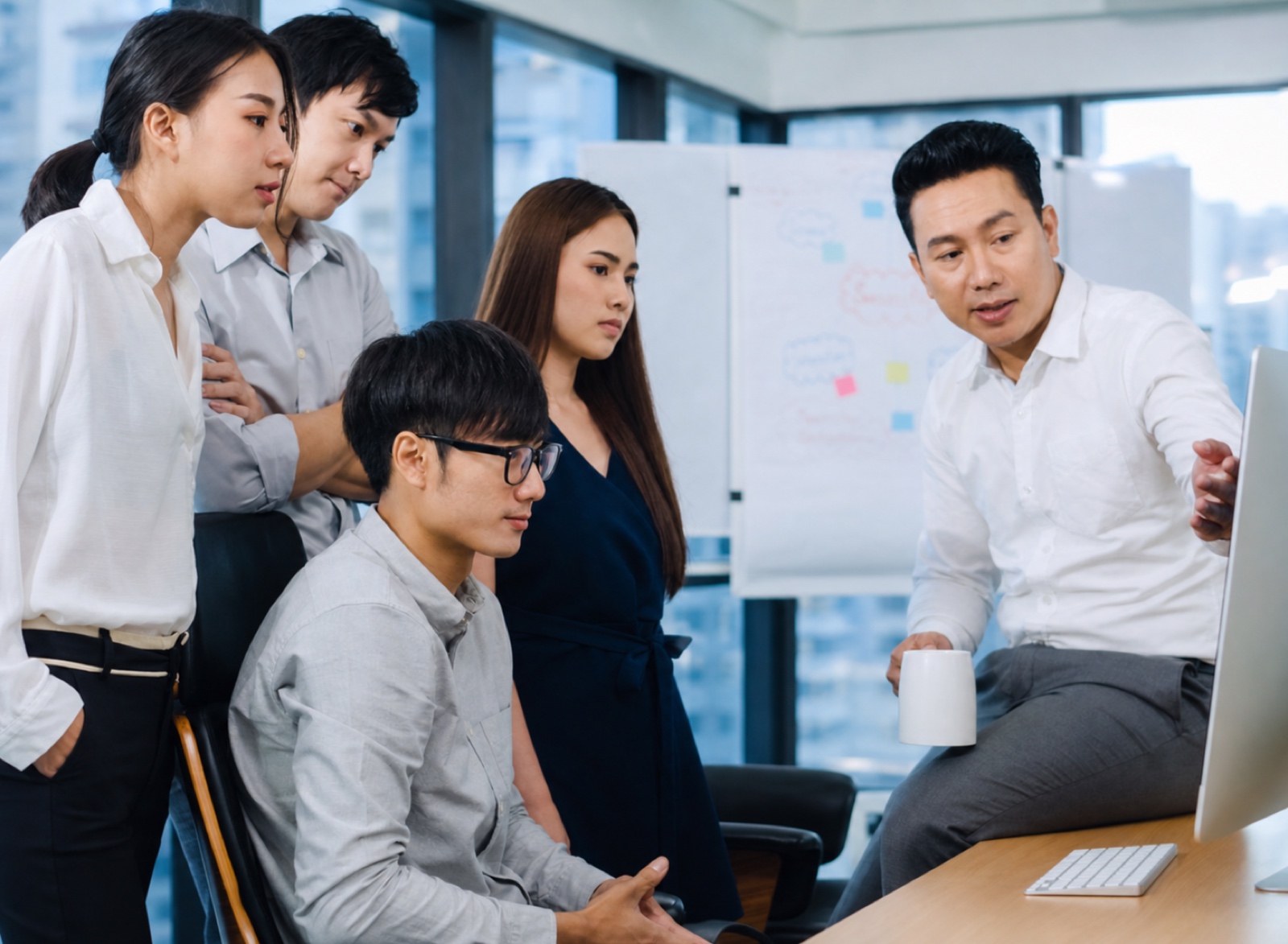 https://bondsgateconsulting.com/wp-content/uploads/2026/08/03-team-collaboration-1600x1173-1.jpg